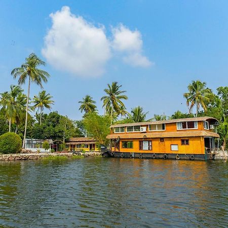 Oyo 5237 Island Lake Resort Alappuzha Exterior photo