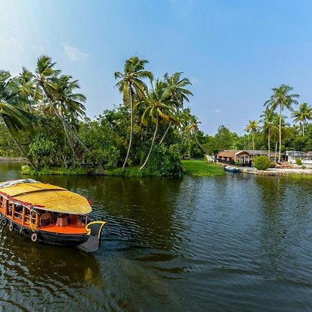 Oyo 5237 Island Lake Resort Alappuzha Exterior photo